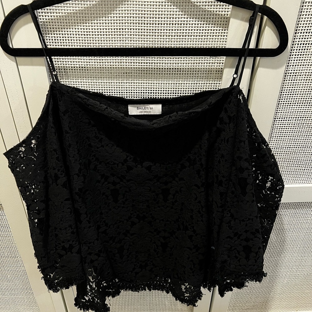 Bailey/44 lace off the shoulder top -black size large